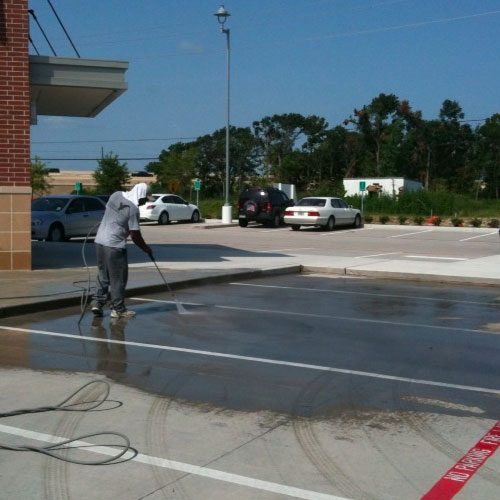 ProfessioalParkingLotCleaning